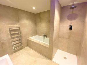 Photo 5- click for photo gallery